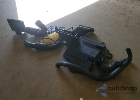 2017 Ford F150 Super Cab z USA, uszkodzony, nr VIN 1FTEX1CG2HFA88140